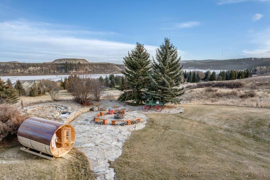 Holiday home Emerald Bay Luxury Retreat With Hot Tub *